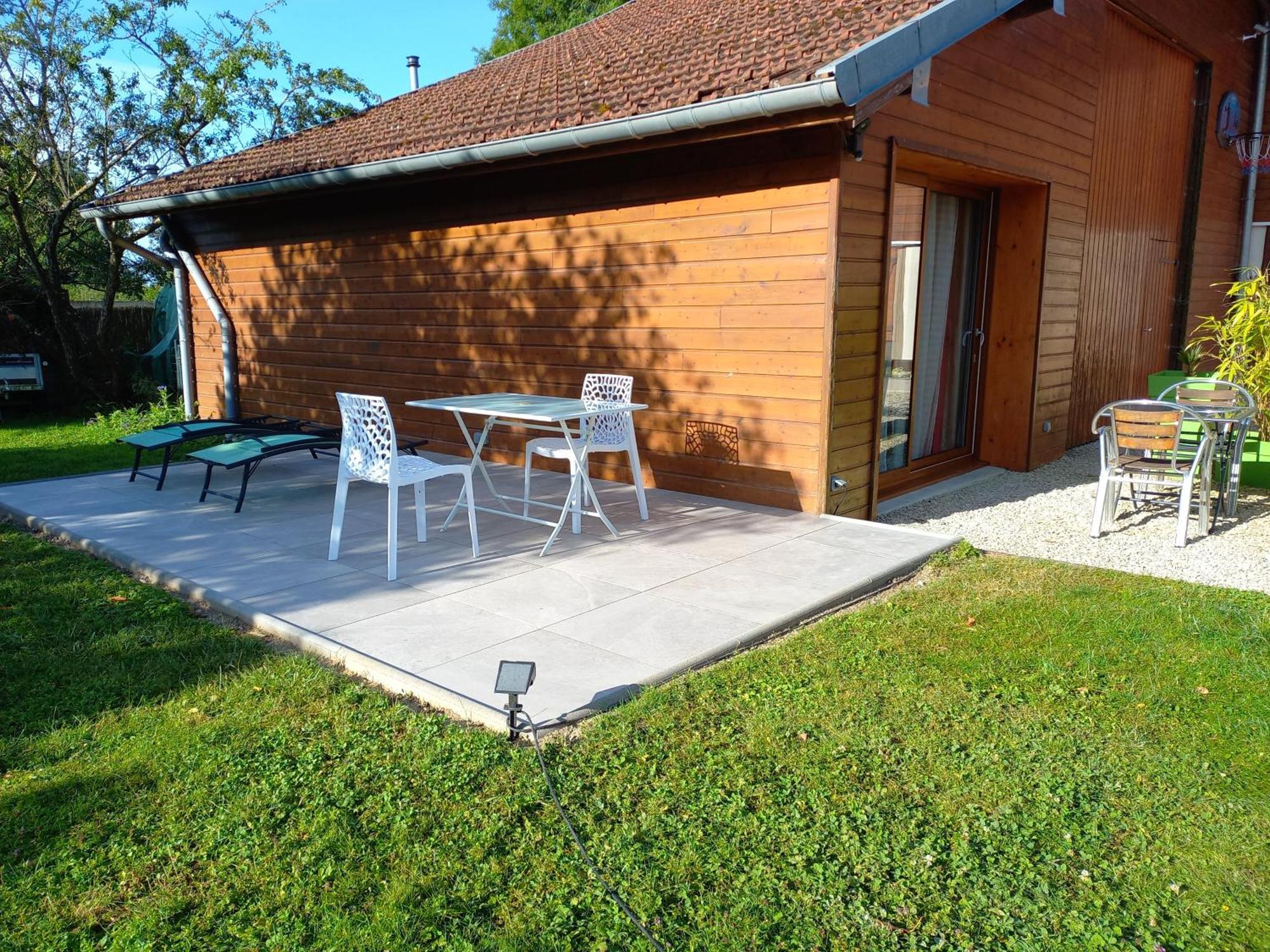 "Le Studio" Parking Prive Restauration Netflix Proche Des Grands Lacs Montmorency-Beaufort المظهر الخارجي الصورة